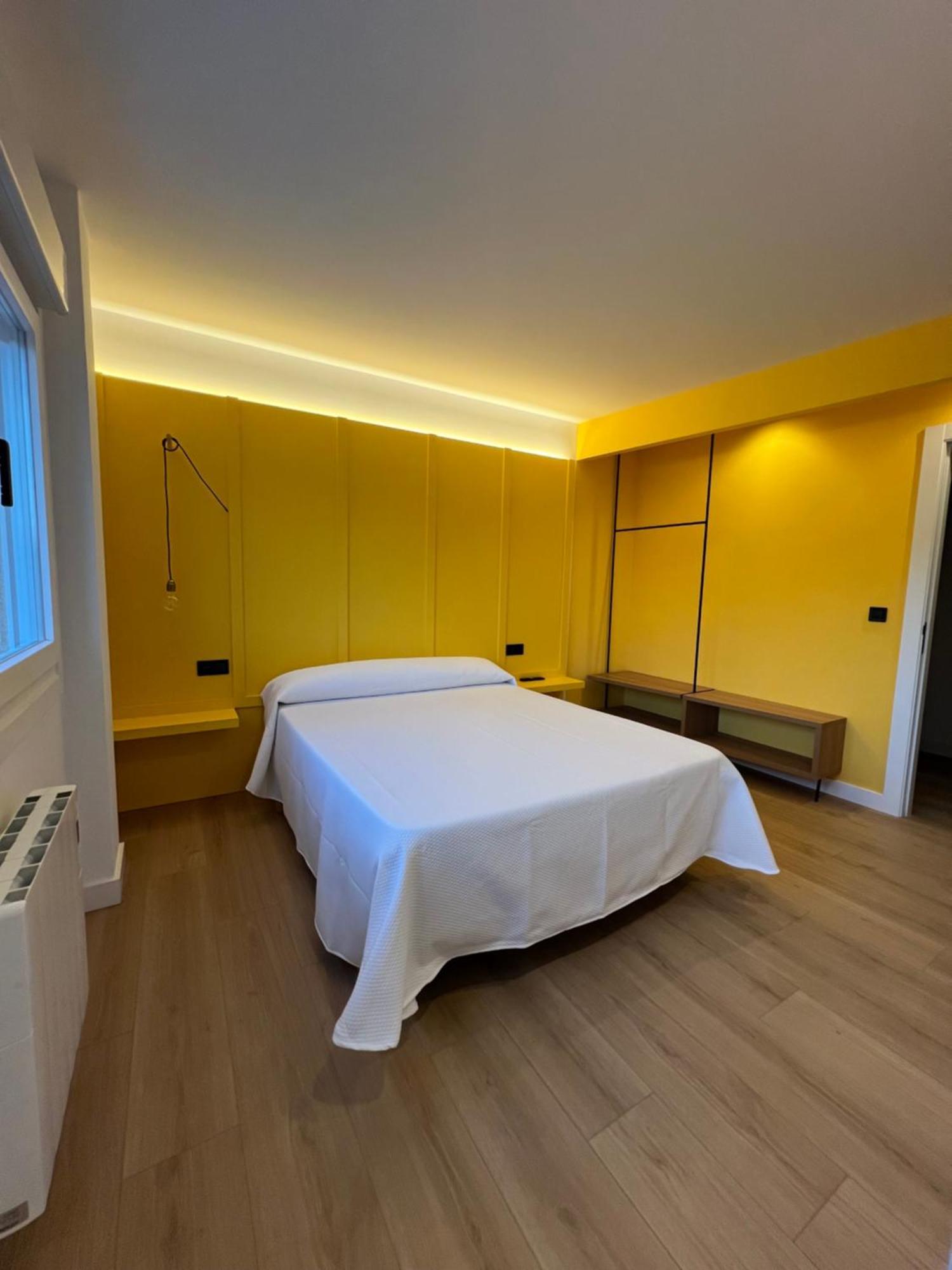Albergue O BurgPedrouzo Zewnętrze zdjęcie