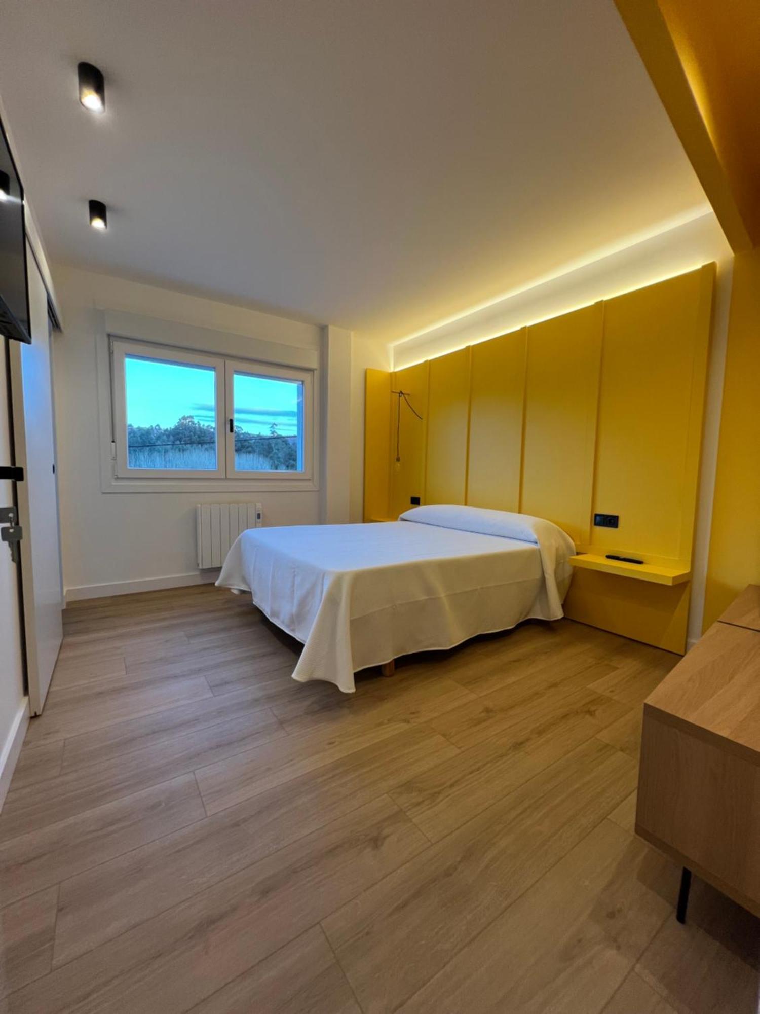 Albergue O BurgPedrouzo Zewnętrze zdjęcie